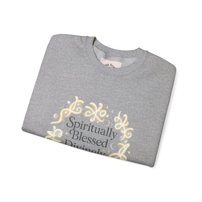 Felpa girocollo "Spiritually Blessed" — Pullover ispiratore "Spiritually Blessed, Divinely Guided" 