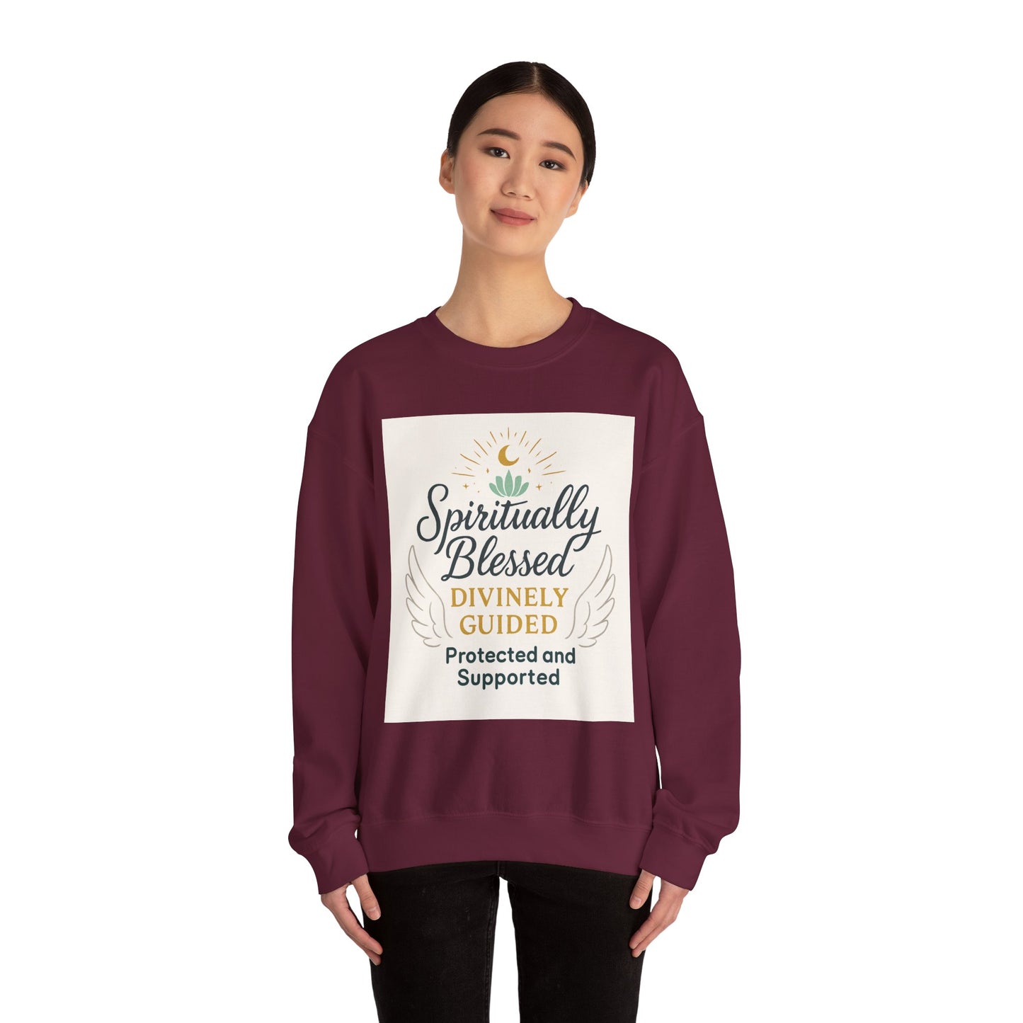 Felpa girocollo Spiritually Blessed — Pullover ispiratore "Spiritualmente benedetto, divinamente guidato" 